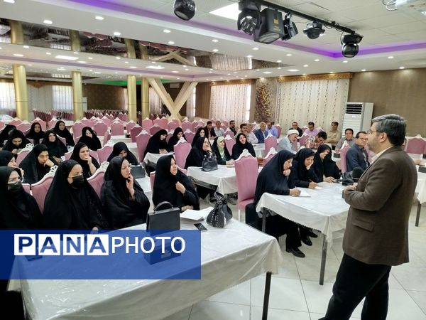 کارگاه دانش‌افزایی حل مسئله و بهبود عملکرد در کاشمر