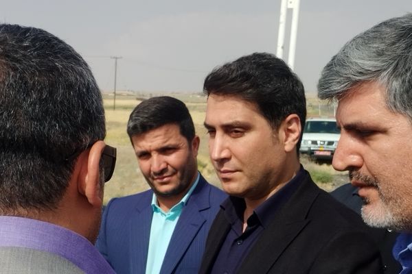 دیدار استاندار کردستان با خانواده شهدای حملات تروریستی رژیم صهیونیستی و بازدید از طرح‌های توسعه‌ای قروه