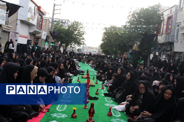 برپایی سفره حضرت رقیه(س) در زنجان