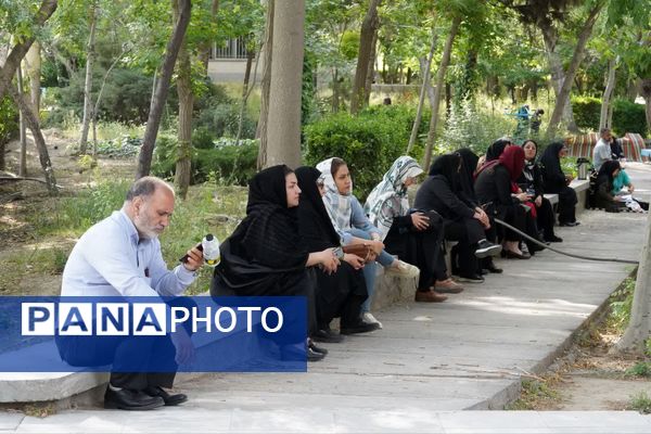 غوغای دانشگاه فردوسی مشهد در روز کنکور ۱۴۰۴