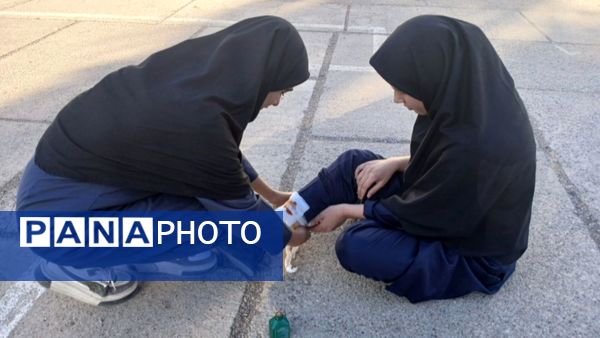 اجرای مانور سراسری زلزله در مدارس منطقه کوهنانی با هدف ارتقای آمادگی دانش‌آموزان