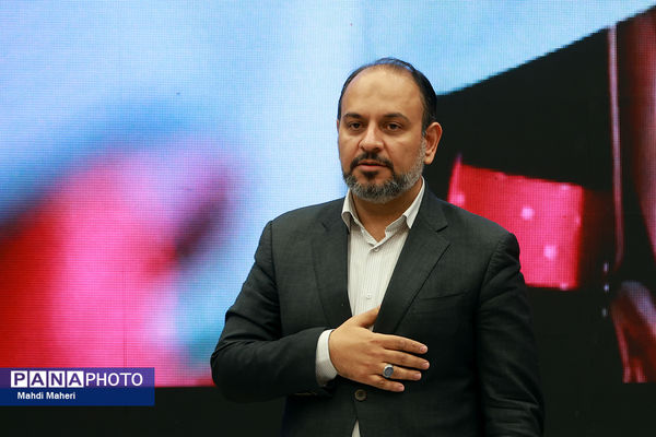 نشست خبری معاون پرورشی و فرهنگی وزیر آموزش‌وپرورش