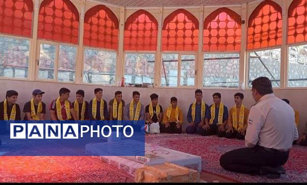  پیش اردوی ملی دانش‌آموزان پیشتاز استان یزد