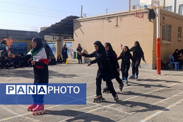 افتتاحیه المپیاد ورزشی درون مدرسه ای در دبیرستان مهر نیشابور