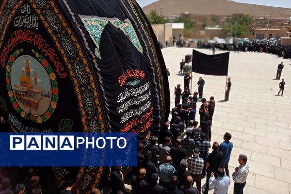  جلوه‌هایی از عزاداری مردم بنادکوک در روز شهادت امام رضا(ع)