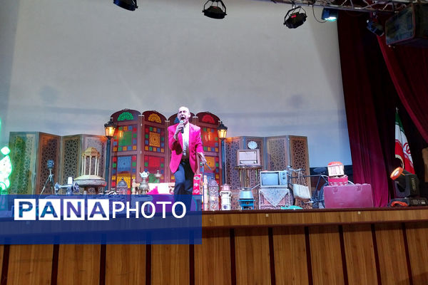 ویژه برنامه میلاد حضرت زهرا (س) و روز مادر دبستان یگانه 