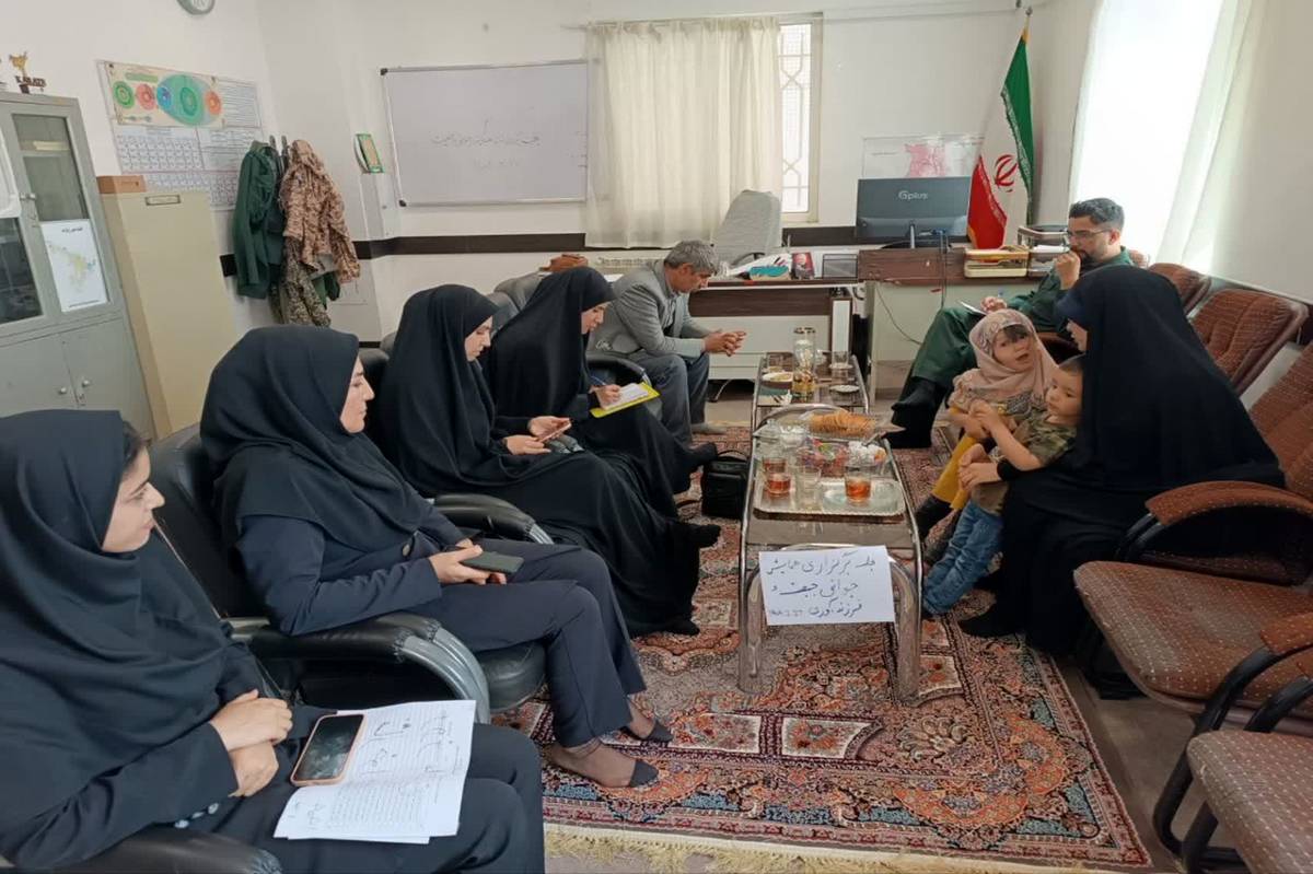 برگزاری نشست هماهنگی برگزاری همایش جوانی جمعیت در حوزه شهید رجایی شهر زیارت