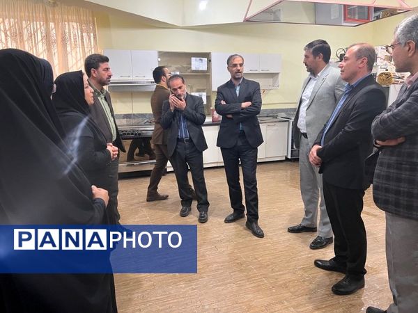 بازدید مدیر کل دفتر فنی و حرفه‌ای و کار دانش وزارت آموزش و پرورش از شهرستان سملقان