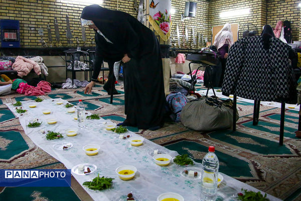اعتکاف دانش‌آموزی در مسجد قائمیه