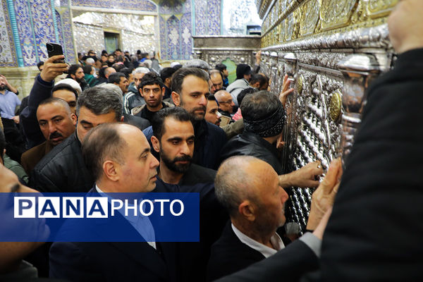 تشرف وزیر جهاد کشاورزی به زیارت حرم حضرت معصومه(س)