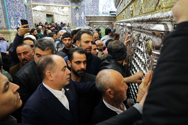 تشرف وزیر جهاد کشاورزی به زیارت حرم حضرت معصومه(س)