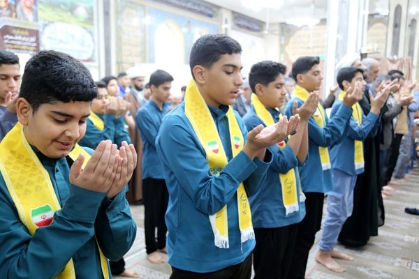 آغاز اعتکاف دانش‌آموزی در اهواز 