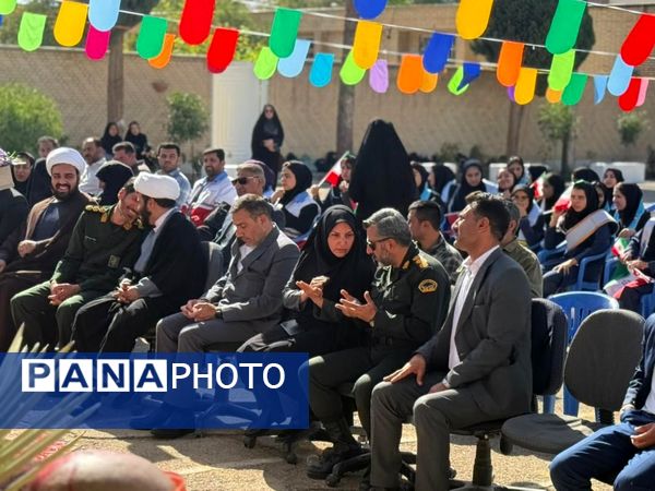 زنگ آغاز سال تحصیلی در سروستان نواخته شد