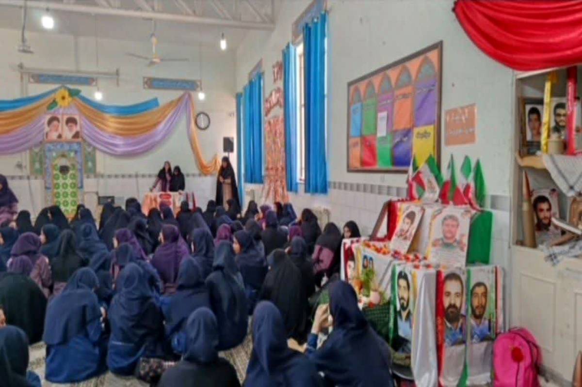 برگزاری مراسم بزرگداشت سالروز عملیات طوفانالاقصی در دبیرستان دخترانه علوم و معارف اسلامی صدرا
