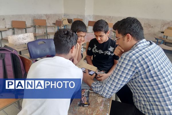 دوره توانمندسازی راه‌یافتگان ناحیه 3 شیراز به المپیاد رویش استانی
