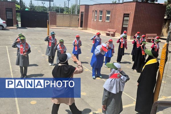 برگزاری کارگاه آموزش مهارت‌های تشکیلات سازمان دانش‌آموزی در طالب‌ آباد کهریزک 