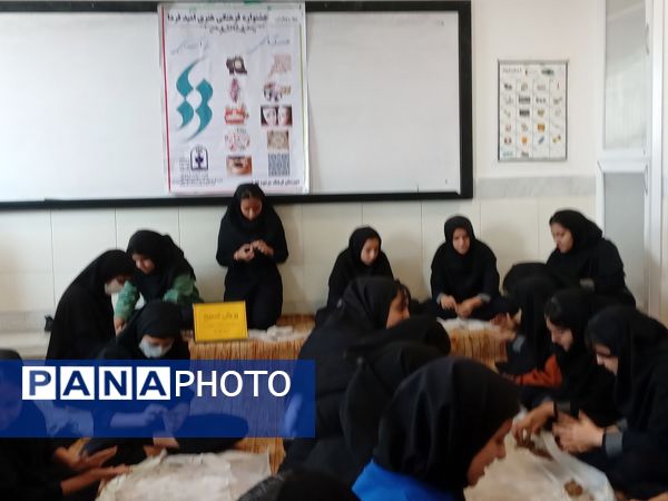 پویش تسبیح در دبیرستان فرهنگ کاشمر