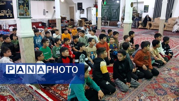 آغاز اعتکاف دانش‌آموزی پسران در مسجد فاطمه زهرا(س) شهرک سیدجمال‌الدین نظرآباد