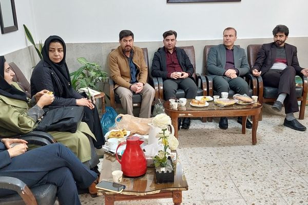 برپایی بازارچه دست سازه‌ها در کانون شهید مطهری سملقان