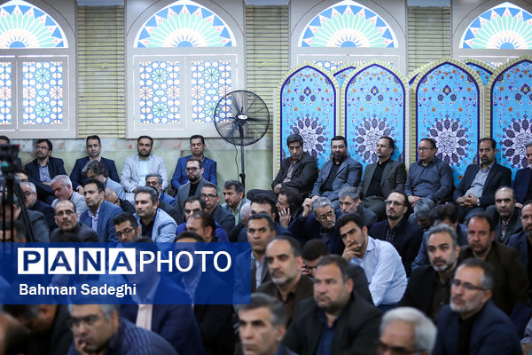 بزرگداشت شهدای خدمت با حضور وزیر آموزش و پرورش