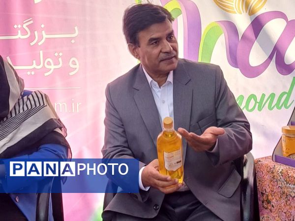 شکوفایی طعم و فرهنگ در سامان؛ دومین جشنواره بادام و گردو 
