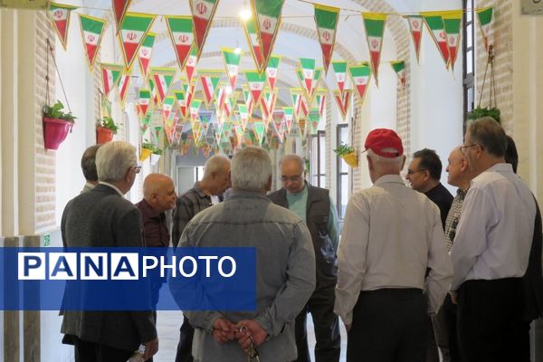 برگزاری جشن یکصدمین سال استقرار دبیرستان ماندگار البرز