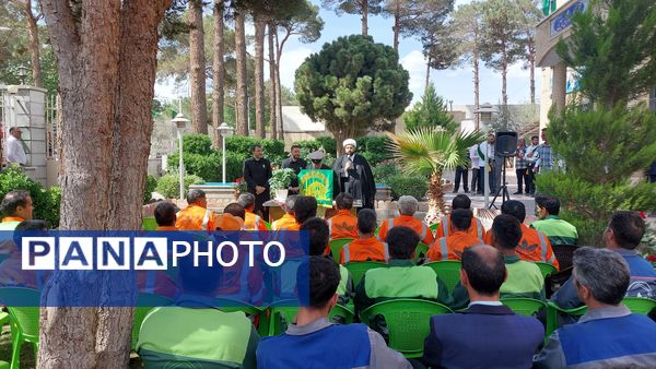 حضور کاروان زیر سایه خورشید در نایین