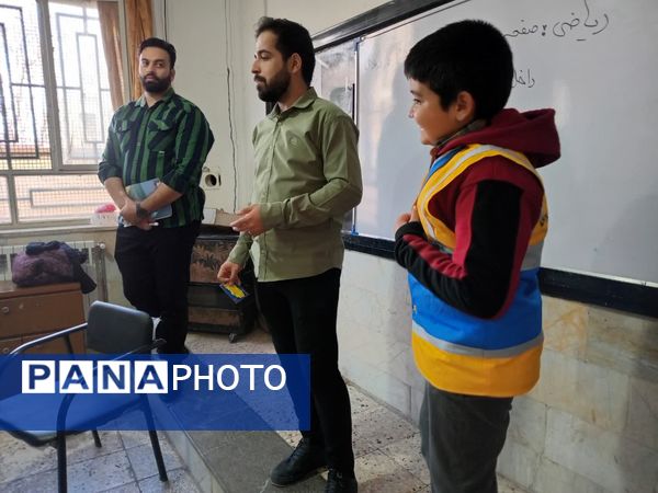 اجرای طرح همیار گاز در دبستان شهید پسندیده فدافن گامی نو برای فرهنگ‌سازی ایمنی 
