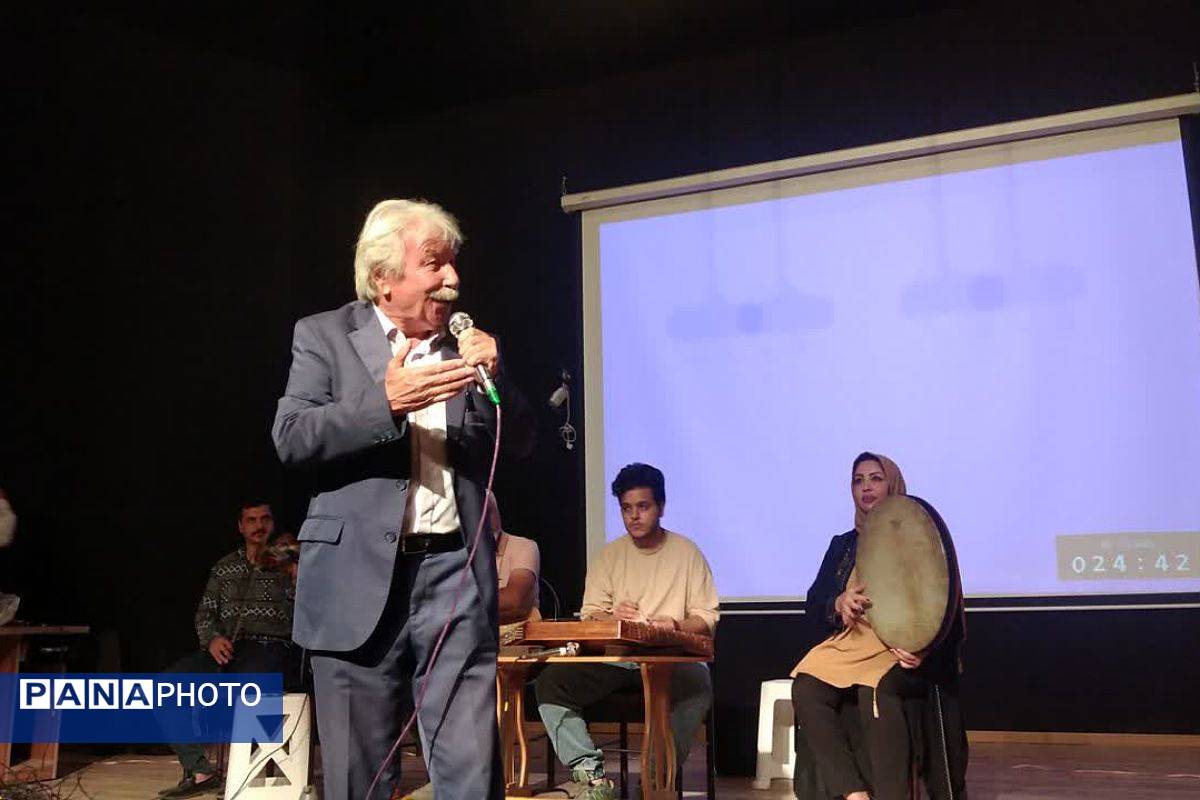 برگزاری جشن واژه و نوا در فرهنگسرای سلمان هراتی ملارد