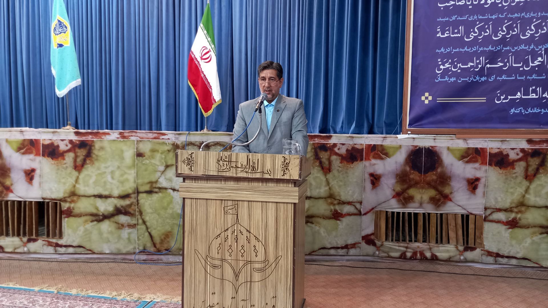 گرامیداشت هفته معلم در نماز جمعه با حضور مدیر آموزش و پرورش پیشوا