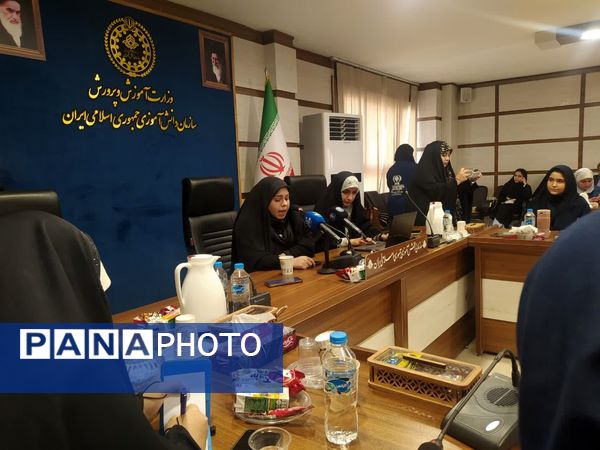 حضور خبرنگاران پانا استان قم در دوره آموزشی نوراوی مهر