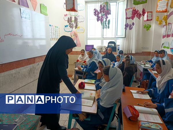 بازدید و ارزیابی مسئولان آموزش پرورش از دبستان زنده  یاد امینی پور