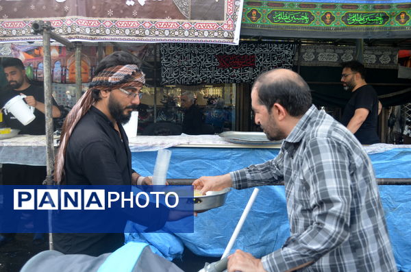 تجمع بزرگ جاماندگان اربعین در تهران