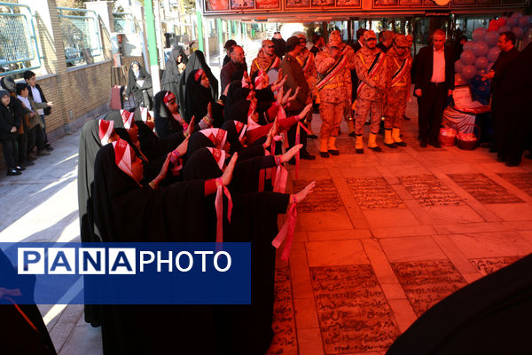 جشن دانش‌آموزی سالروز تولد شهید مهدی هندویان