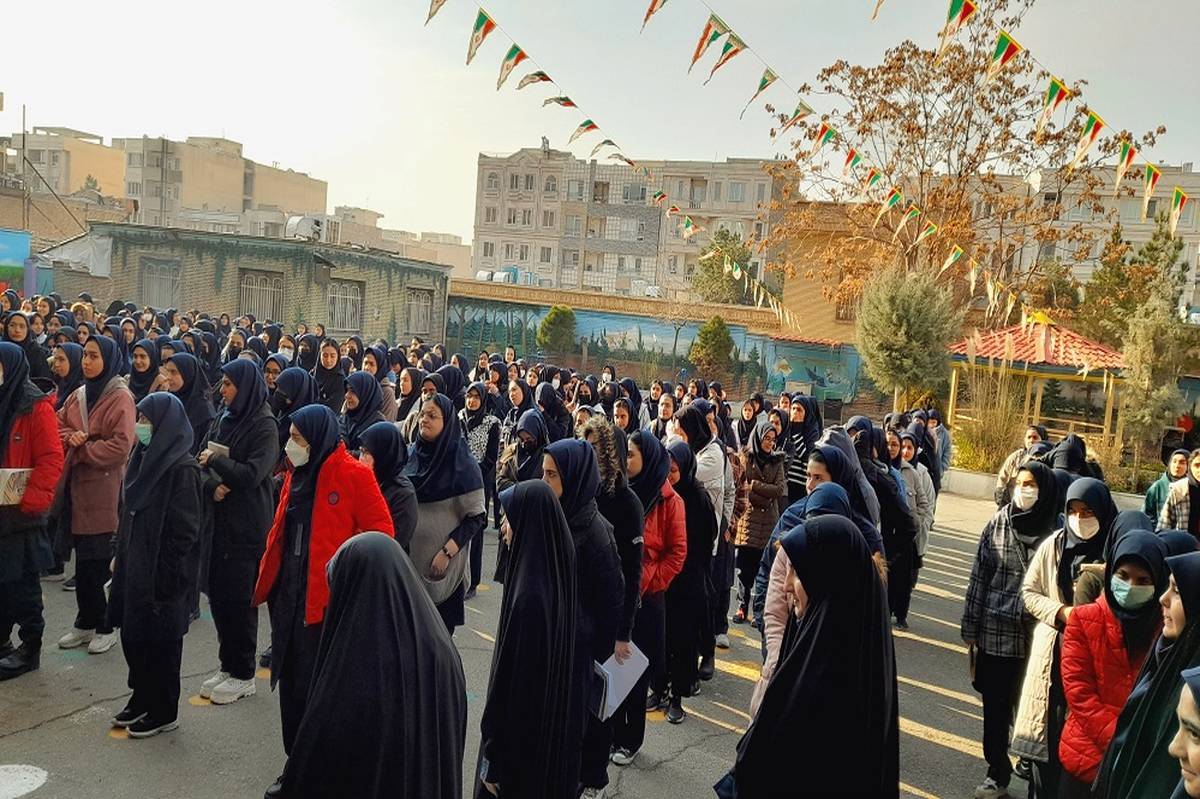 آغاز پیش‌ثبت‌نام پایه دهم مدارس شاهد از هفته اول مرداد‌