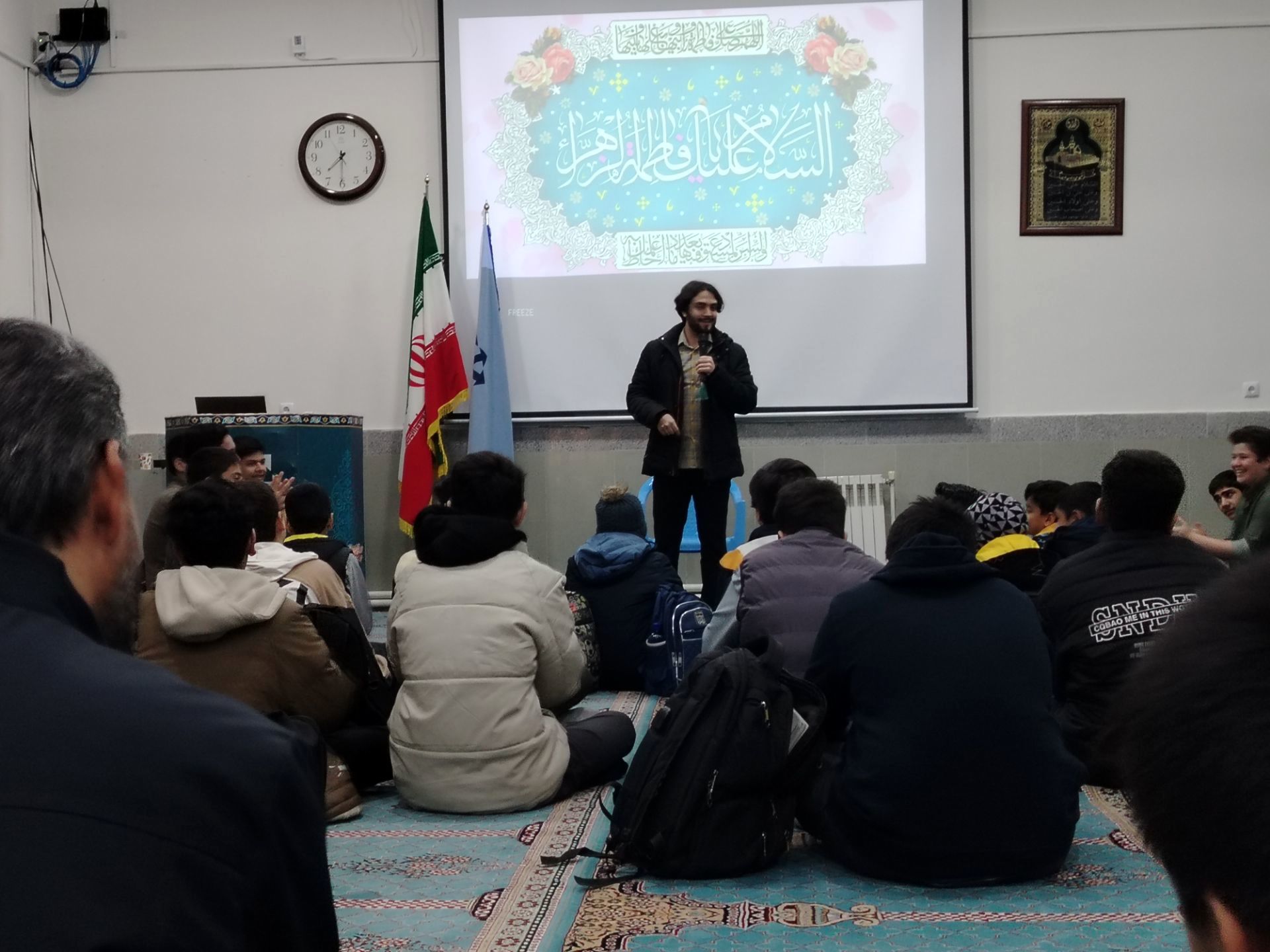 جشن میلاد حضرت زهرا (س) در دبیرستان شهید بهشتی 