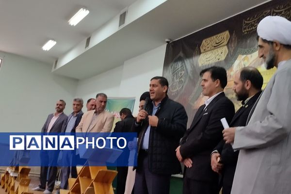 طنین زنگ قرآن و عترت در پیشوا؛ آغاز روزی معنوی در کنار مسئولان
