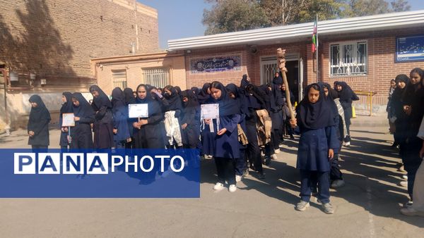 برگزاری المپیاد ورزشی در دبیرستان زنده یاد رقیه مظفری نیا