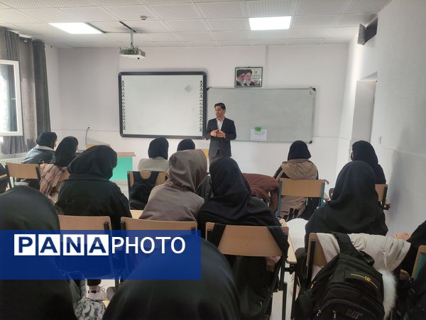 اجرای گسترده طرح «گفتمان و آداب تشریفات و کشف استعدادهای هنری» در مدارس شهرستان کوهدشت 