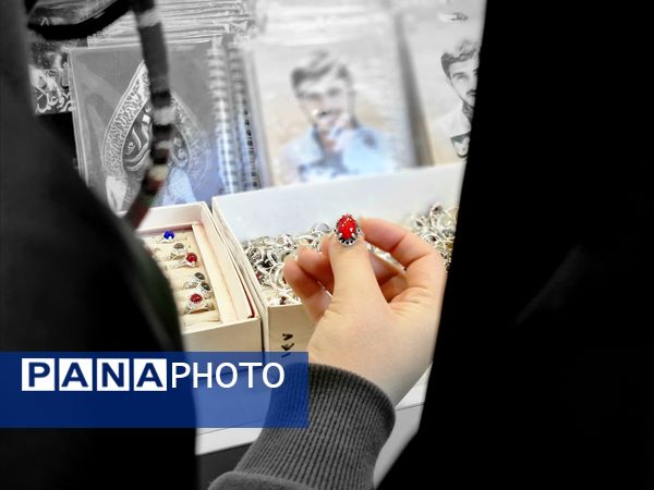 خاک، روایتگر خون