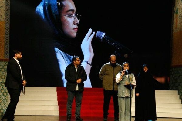 درخشش دانش آموز خبرنگار پانا در نهمین جشنواره فیلم کوتاه دانش آموزی مدرسه