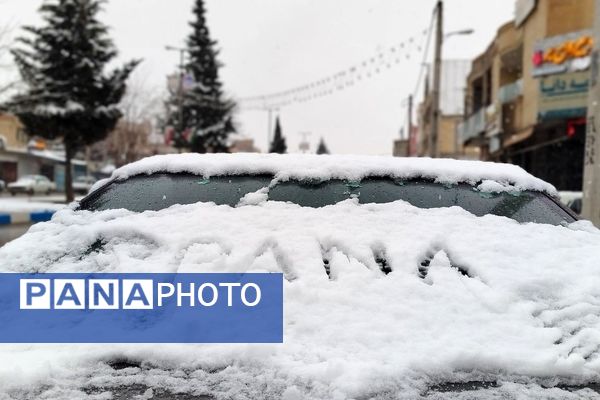 لردگان میزبان اولین برف زمستانی 