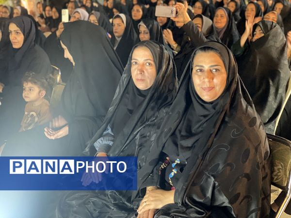 هفته‌ای برای ستایش دانایی؛ جشن معلمان در تالار ملک برگزار شد