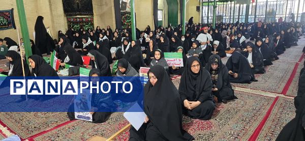 حضور گسترده فرهنگیان و دانش‌آموزان بسیجی بافق در همایش اقتدار