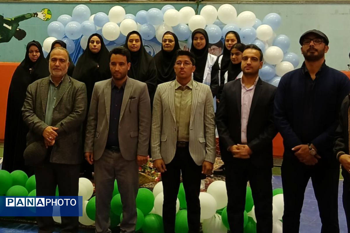 افتتاحیه طرح سفیران سلامت در مدارس شهرستان فیروزه