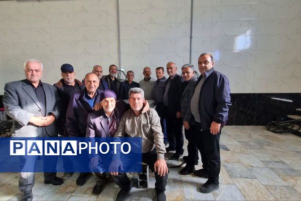 پذیرایی موکب شهدای فیروزکوه در روز شهادت حضرت فاطمه (س).