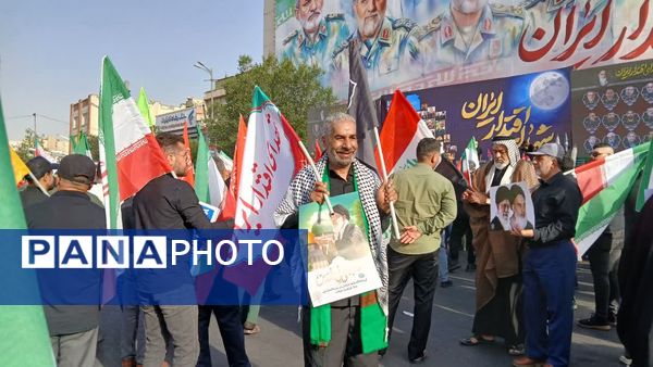 برافراشتن پرچم غیرت با بدرقه شهدای اقتدار