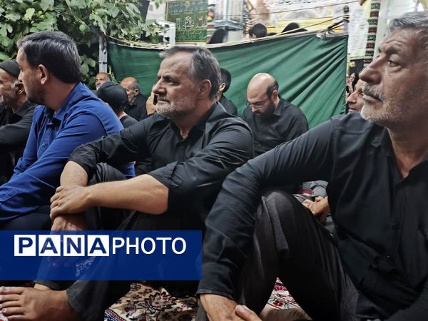 مراسم عزاداری و روضه خوانی عاشورا در شهر حسن آباد جرقویه