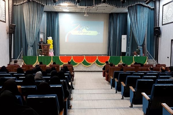 جلسه عمومی مدیران مدارس منطقه کهریزک 