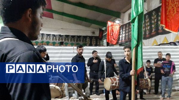 عزاداری هیات محبان علی‌ابن‌ابی‌طالب (ع) فرهنگیان شیراز در شب تاسوعای حسینی